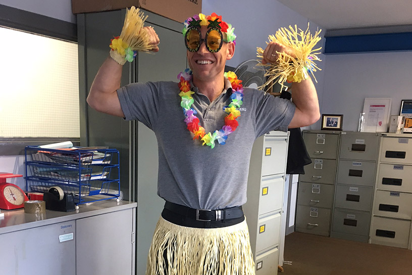 Phil Tucker dressed as an hawaiian